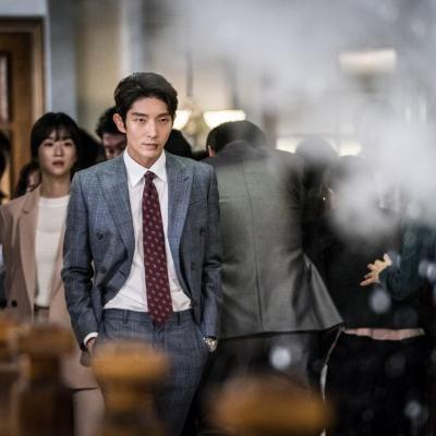 Lawless lawyer 21